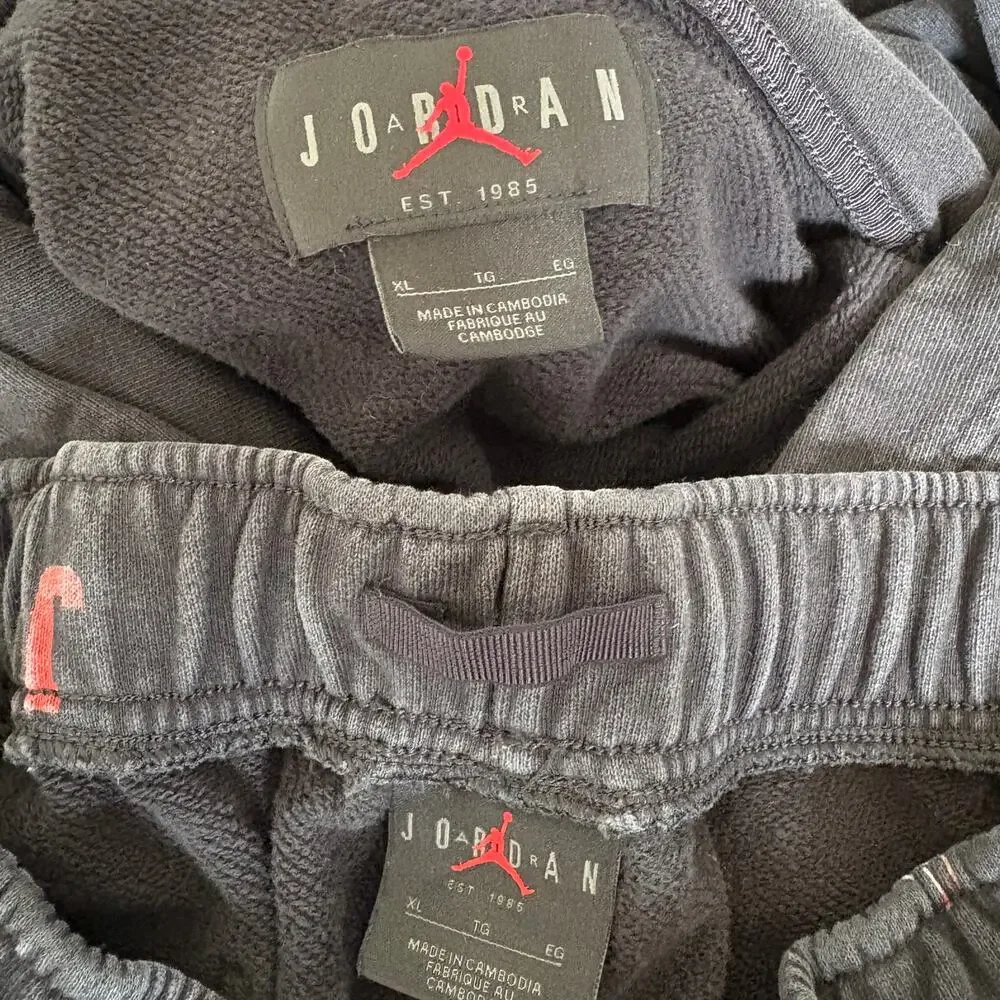 Air Jordan Essentials AOP Hoodie and Jogger Pants - Men's XL